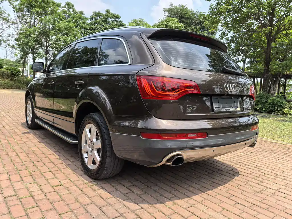 Audi Q7 2015 — фото 4