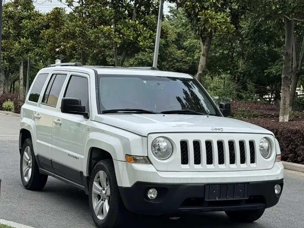 Jeep Patriot 2014 — фото 3