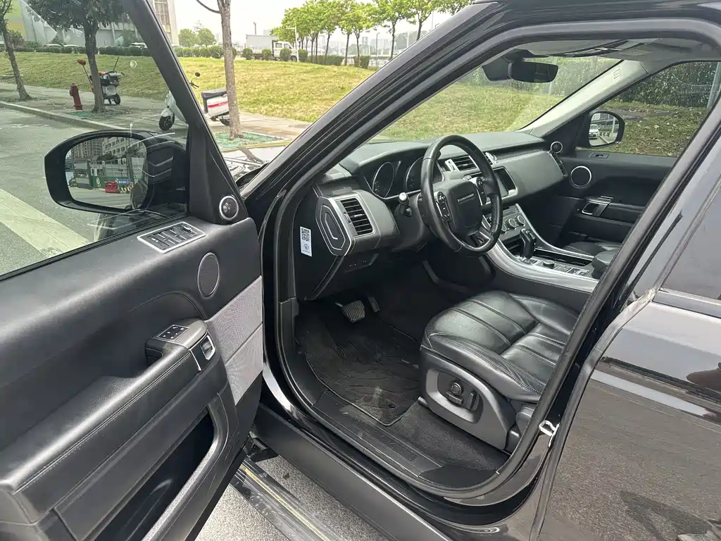 Land Rover Sport 2018 — фото 10