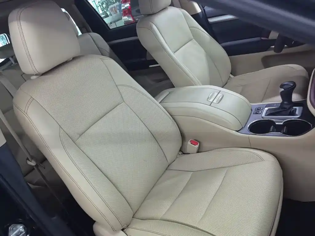 Toyota Highlander 2015 — фото 25