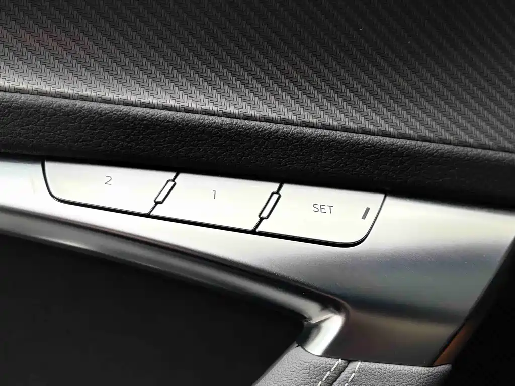 Audi A7L 2025 — фото 11