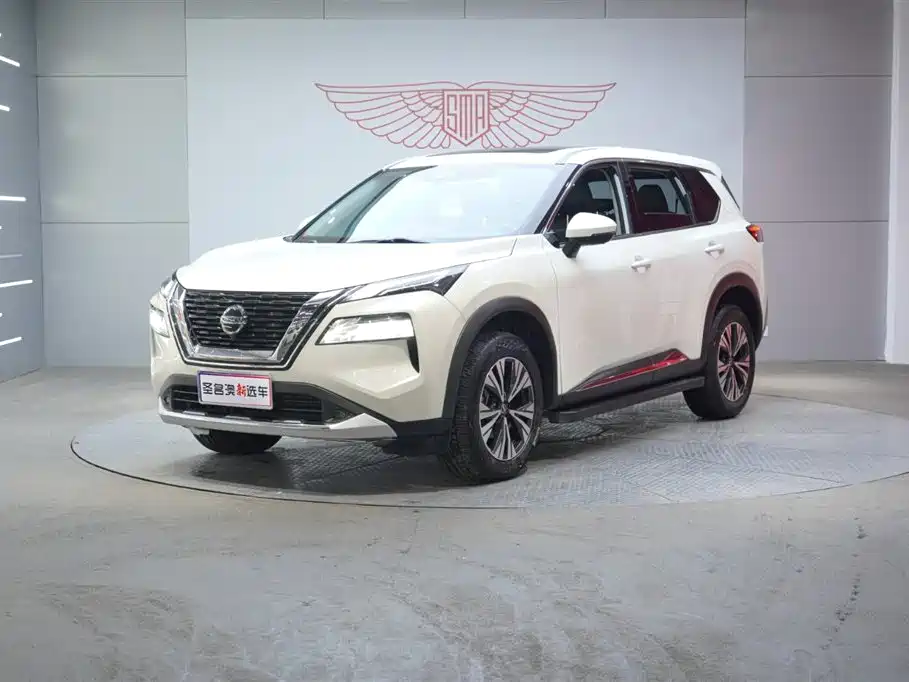 Nissan X-Trail 2022 — фото 1