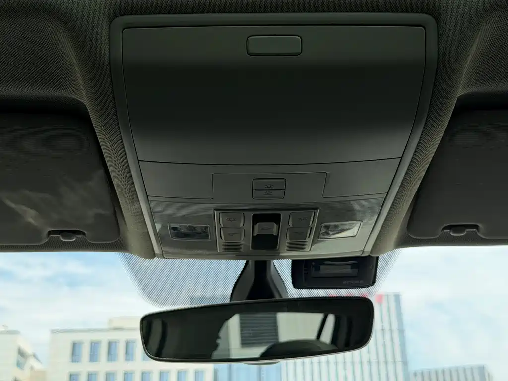 Volkswagen Tiguan L 2019 — фото 20