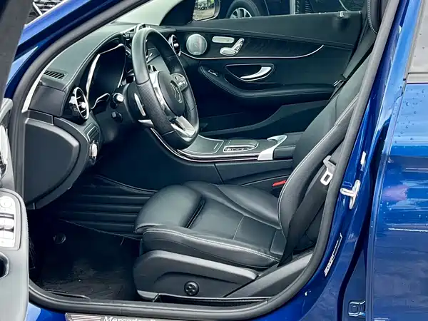 Mercedes-Benz C-Class 2021