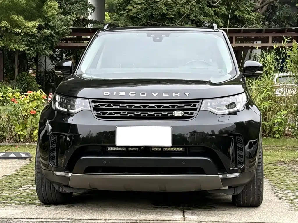 Land Rover Discovery 2018 — фото 2