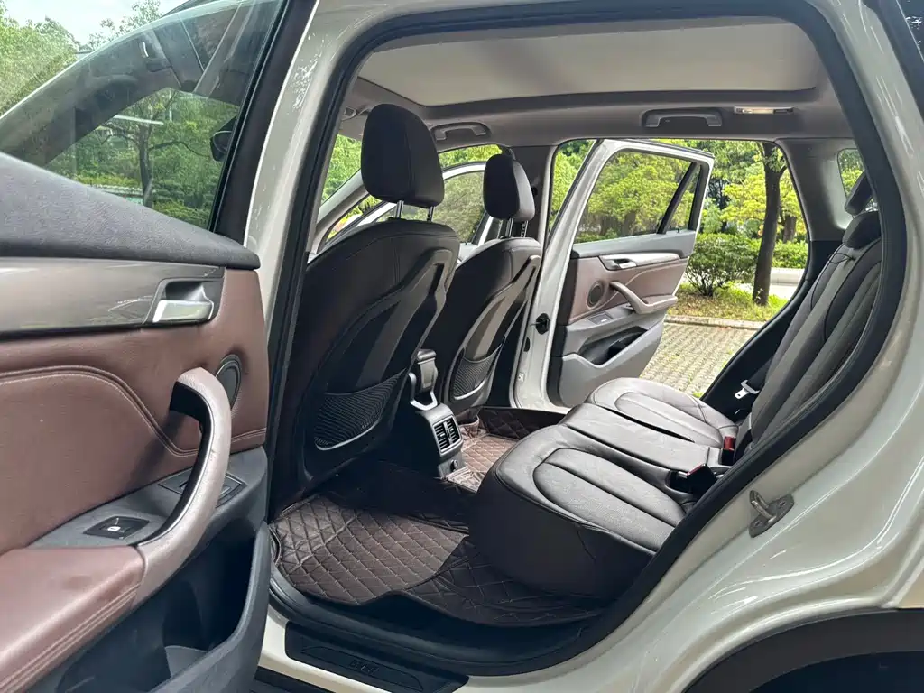 BMW X1 New Energy 2018 — фото 11