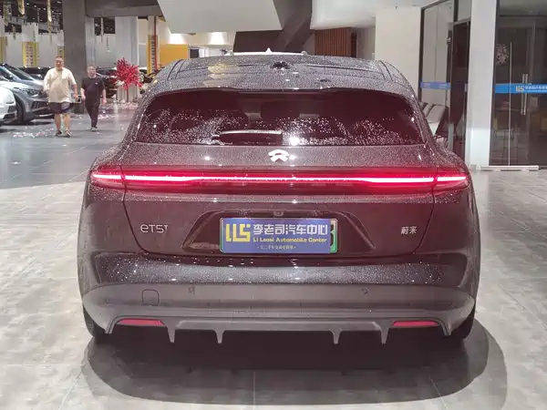 NIO ET5T 2024