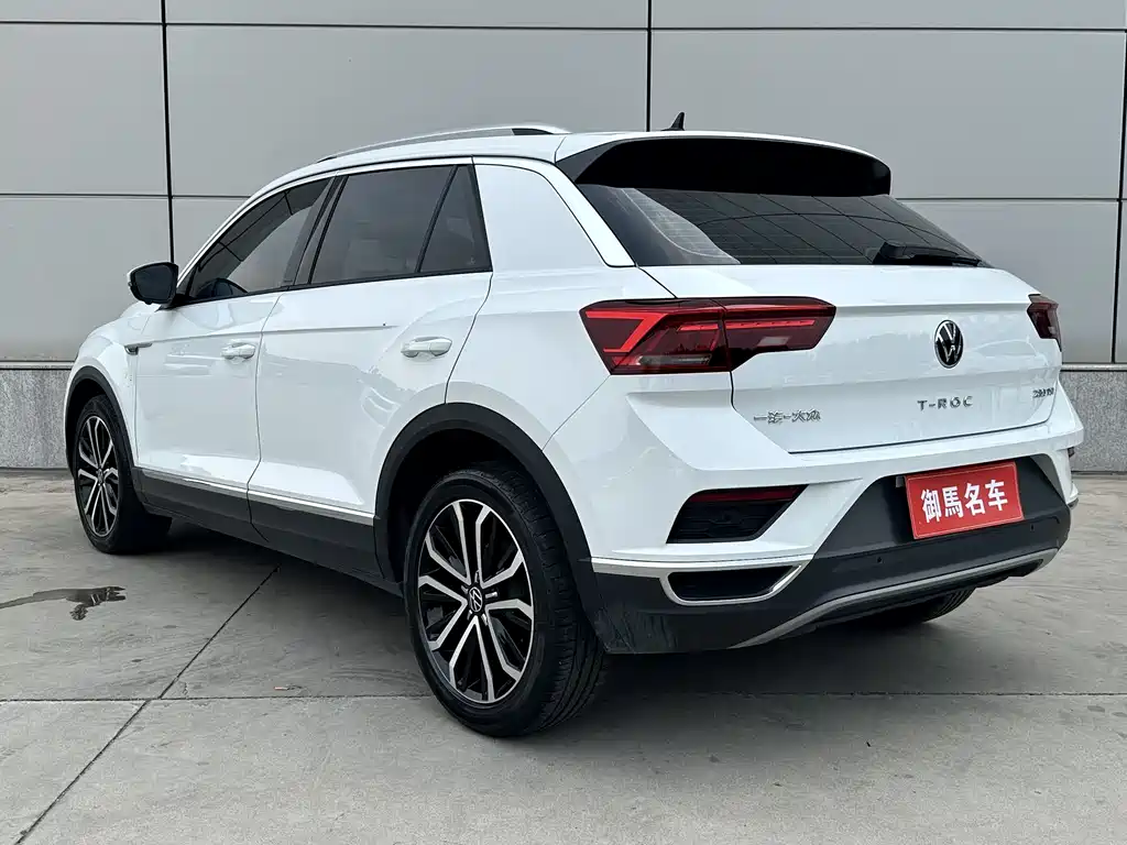 Volkswagen T-Roc 2022 — фото 14