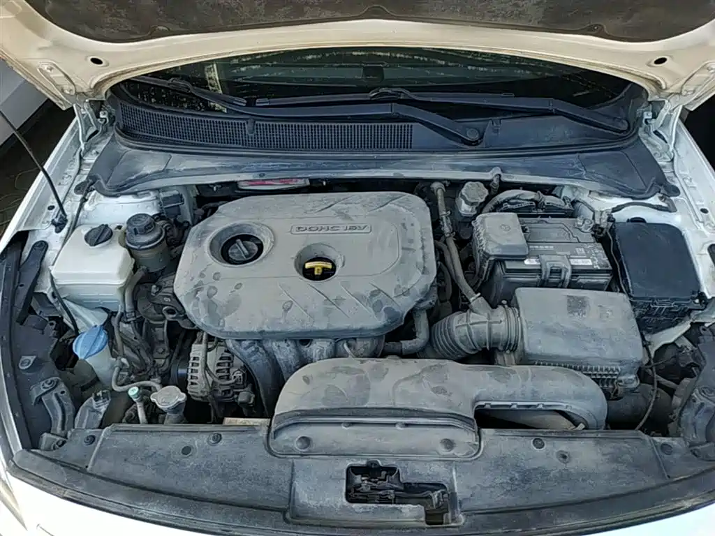 Hyundai Mistra 2015 — фото 20