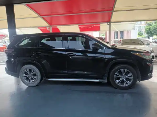 Toyota Highlander 2017