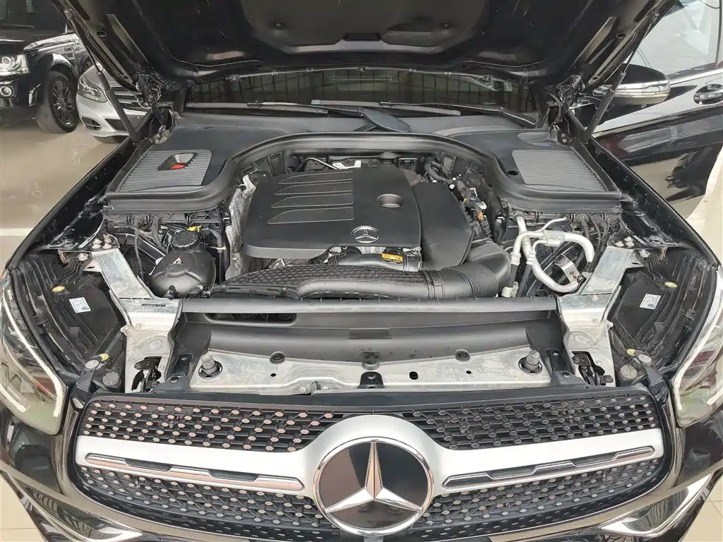 Mercedes-Benz GLC 2021 — фото 16