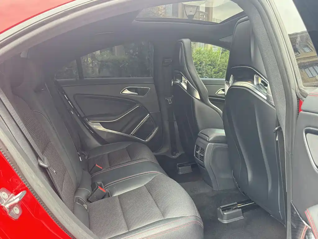 Mercedes-Benz CLA AMG 2019 — фото 14