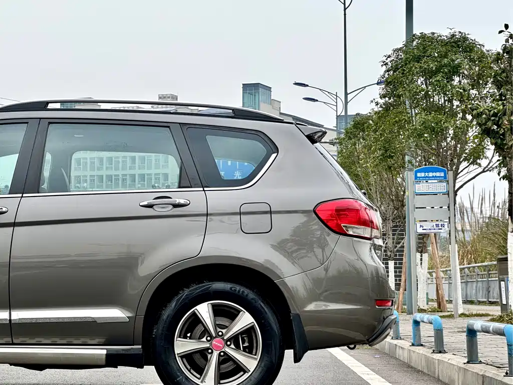Haval H6 2014 — фото 9