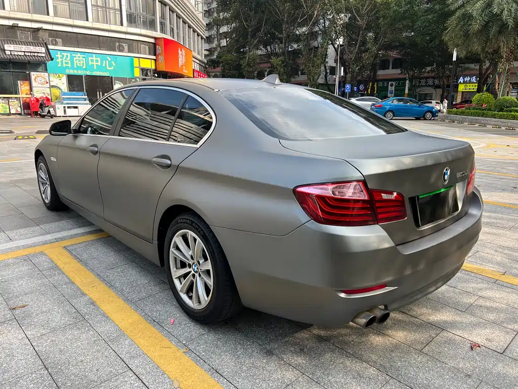 BMW 5 Series 2015 — фото 5