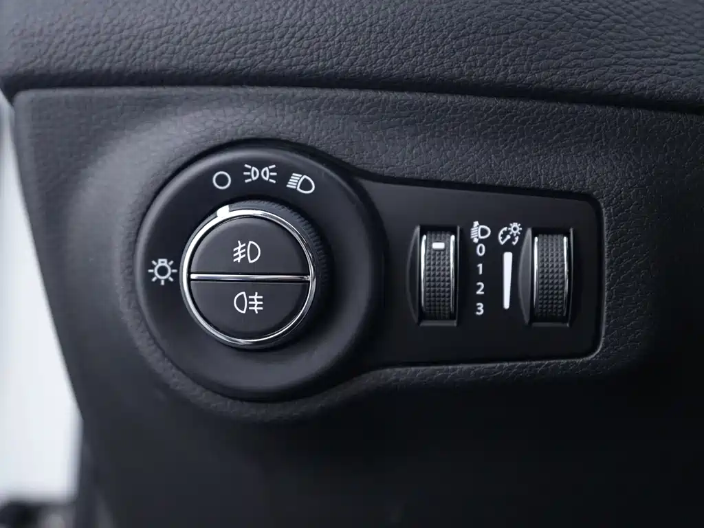 Jeep Compass 2021 — фото 14