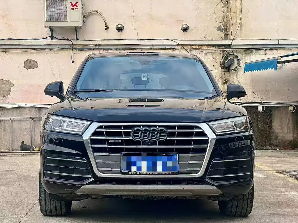 Audi Q5L 2019 — фото 2