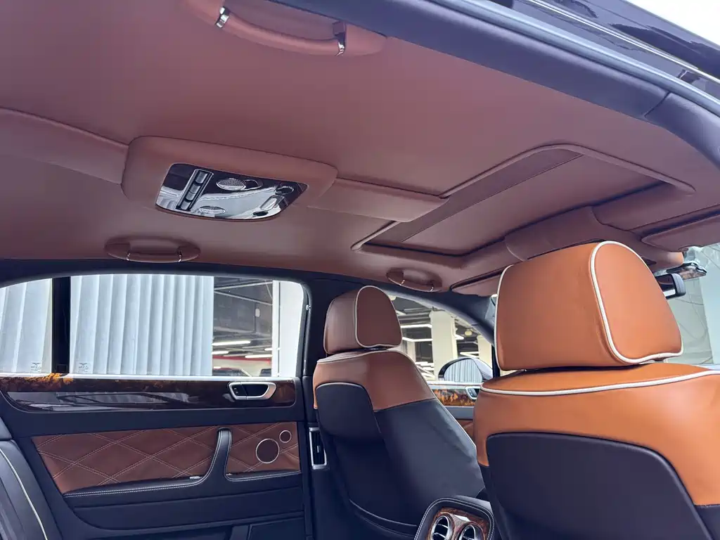 Bentley Flying Spur 2012 — фото 9