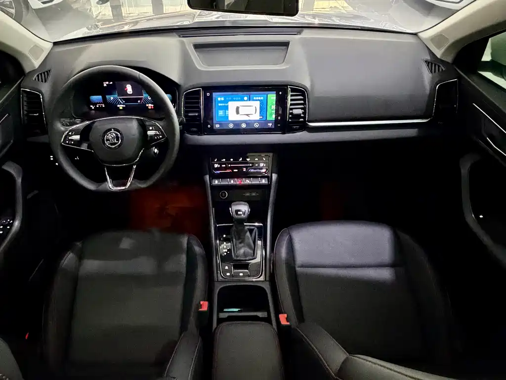 Skoda Karoq 2023 — фото 6