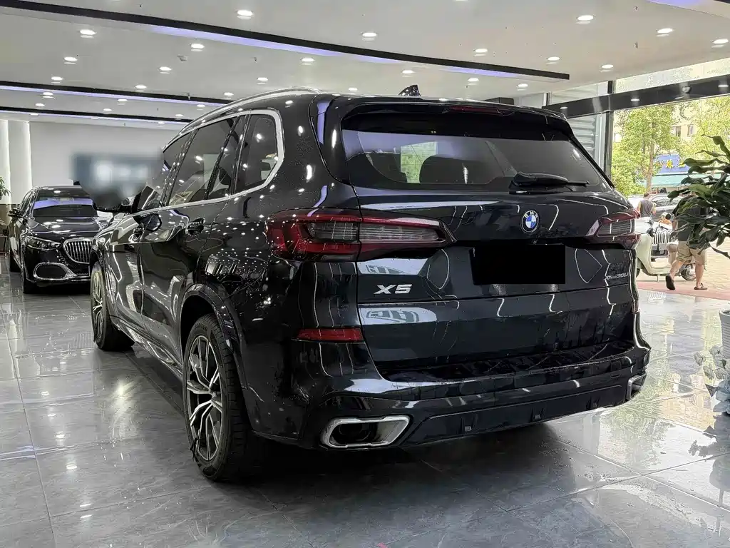BMW X5 2022 — фото 9