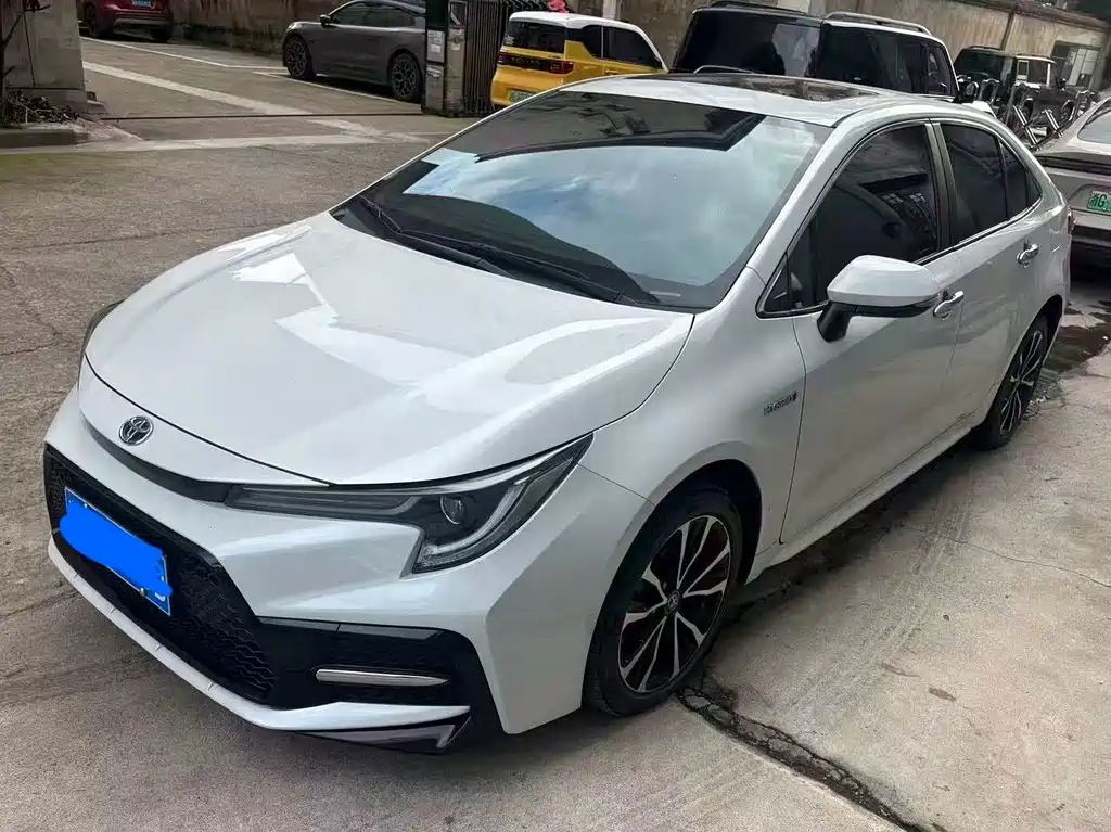 Toyota Levin 2021 — фото 1