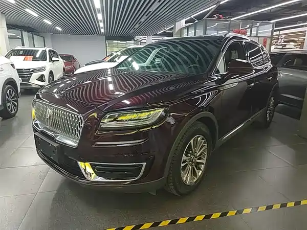 Lincoln Nautilus 2019