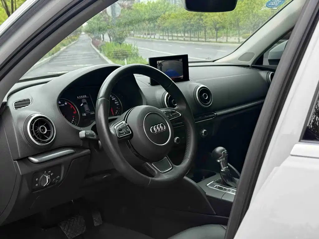 Audi A3 2016 — фото 4