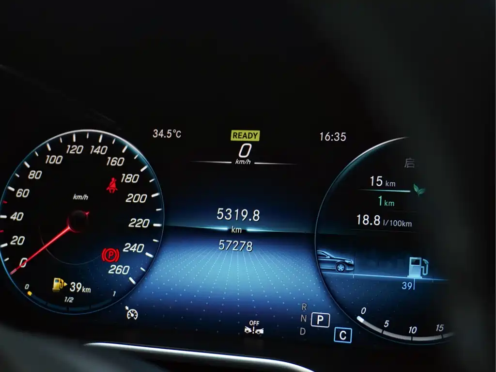 Mercedes-Benz C-Class 2020 — фото 25