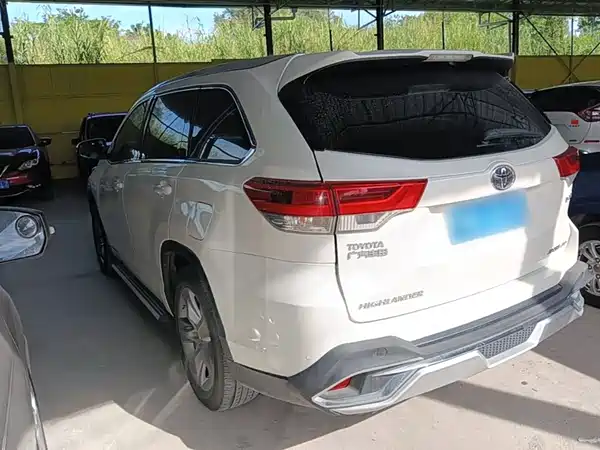 Toyota Highlander 2018