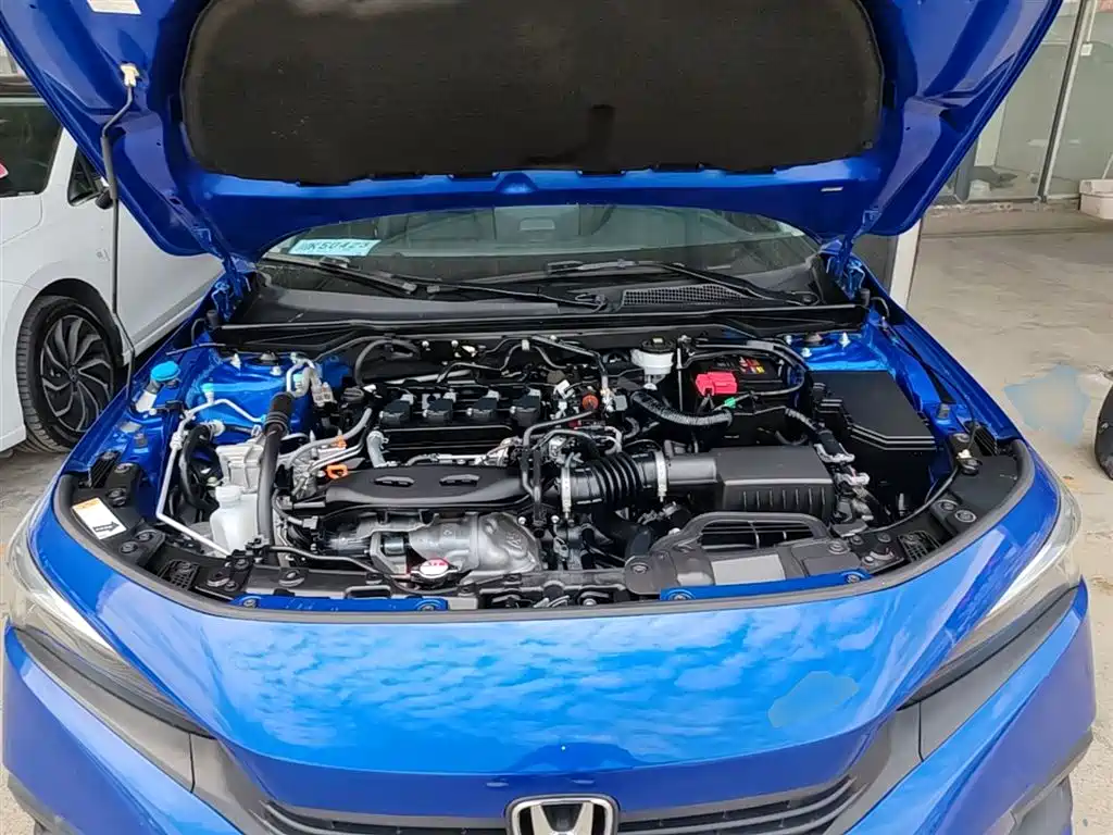 Honda Civic 2022 — фото 20