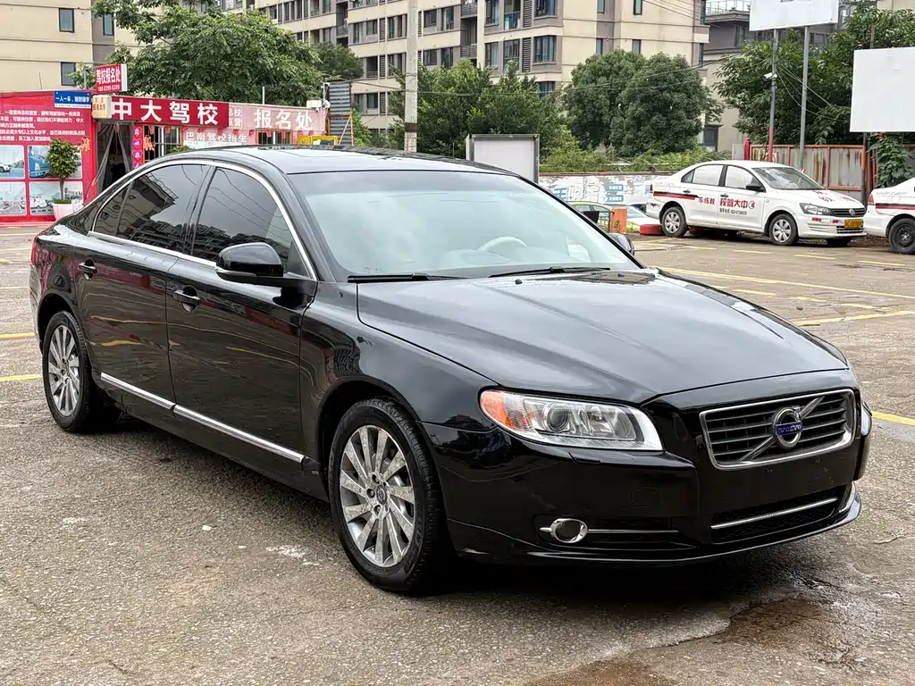 Volvo S80L 2013 — фото 3