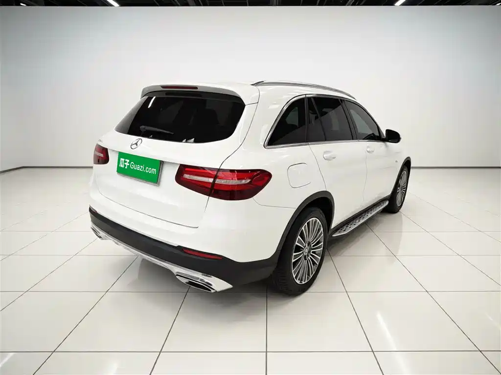 Mercedes-Benz GLC 2017 — фото 6