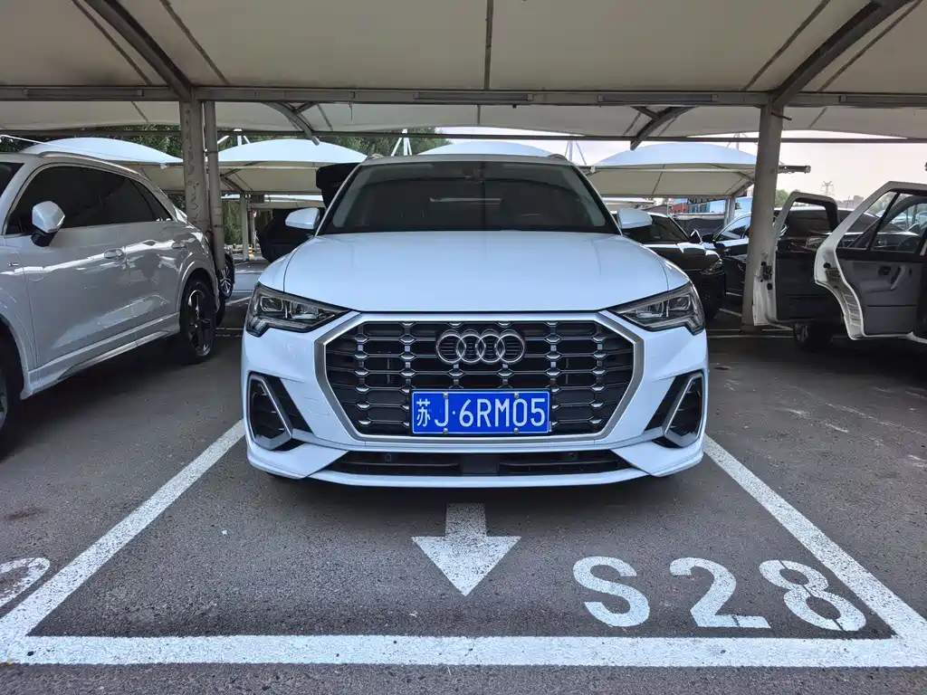 Audi Q3 2022