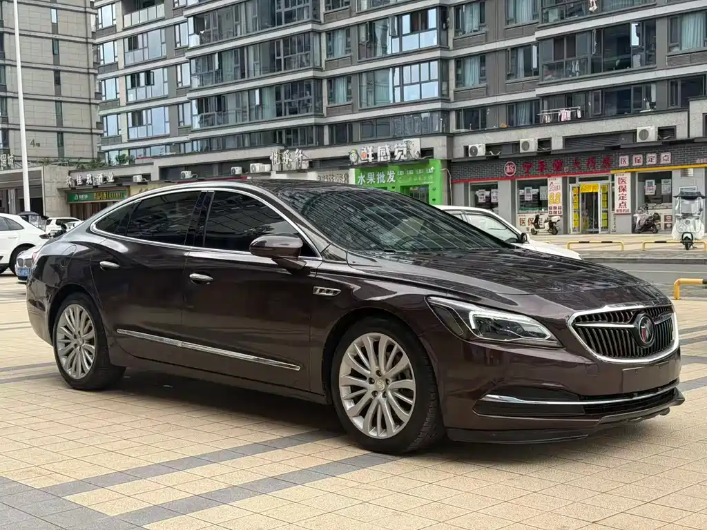 Buick LaCrosse 2018 — фото 3