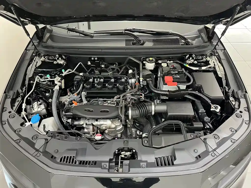 Honda Accord 2023 — фото 13