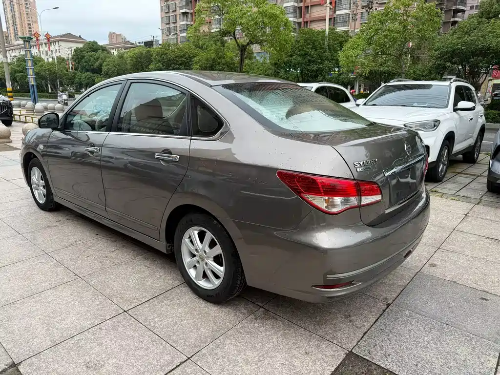 Nissan Sylphy 2015 — фото 9