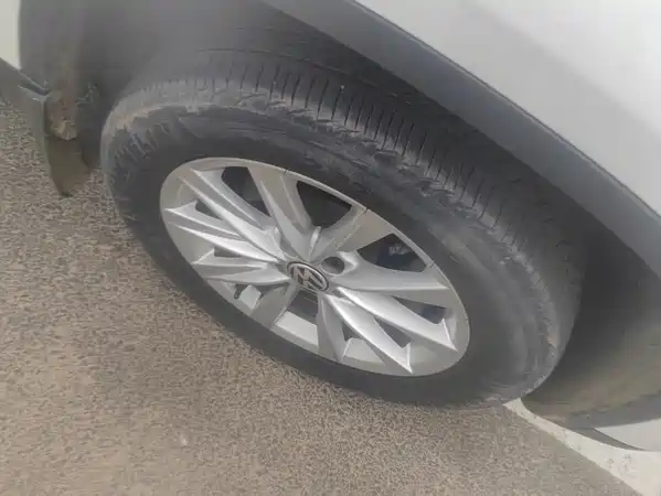 Volkswagen Tiguan 2015