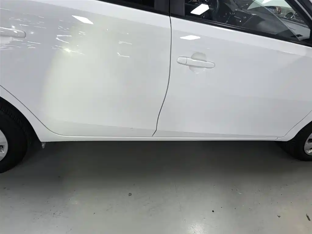 Toyota Yaris L 2019 — фото 21
