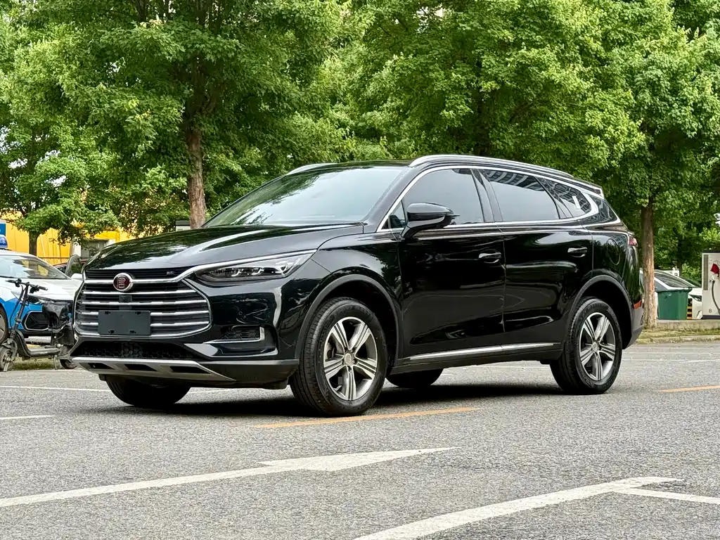 BYD Tang 2020 — фото 1