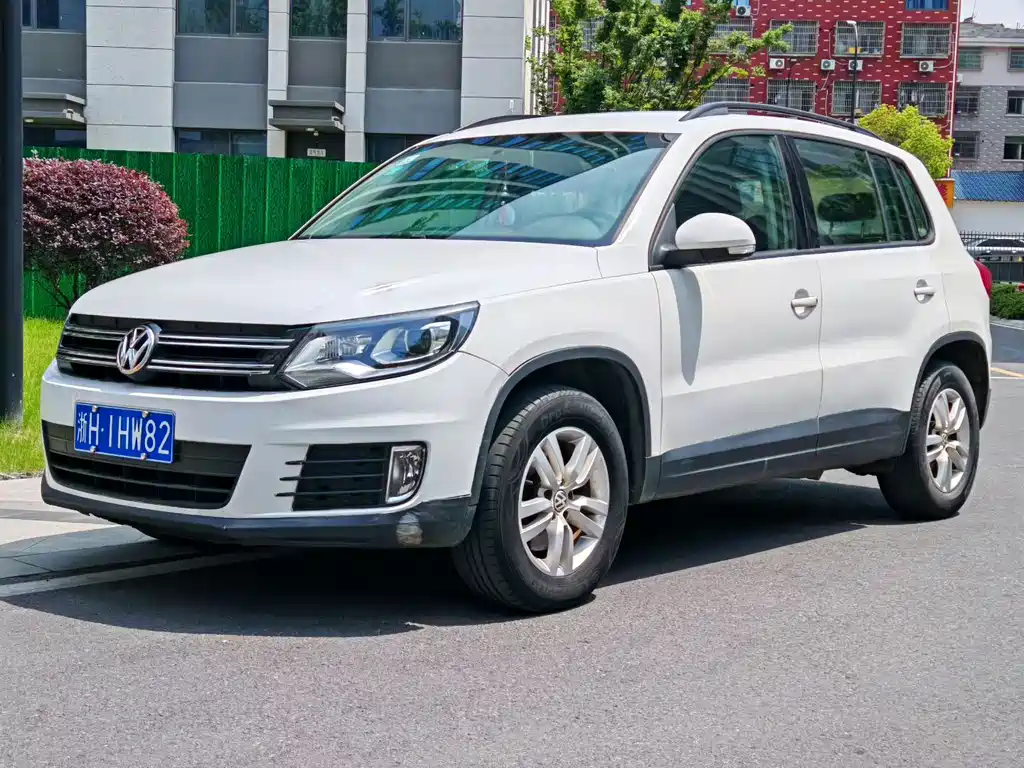 Volkswagen Tiguan 2016 — фото 17