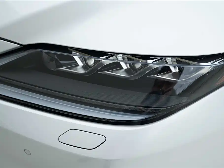 Lexus RX 2022 — фото 14