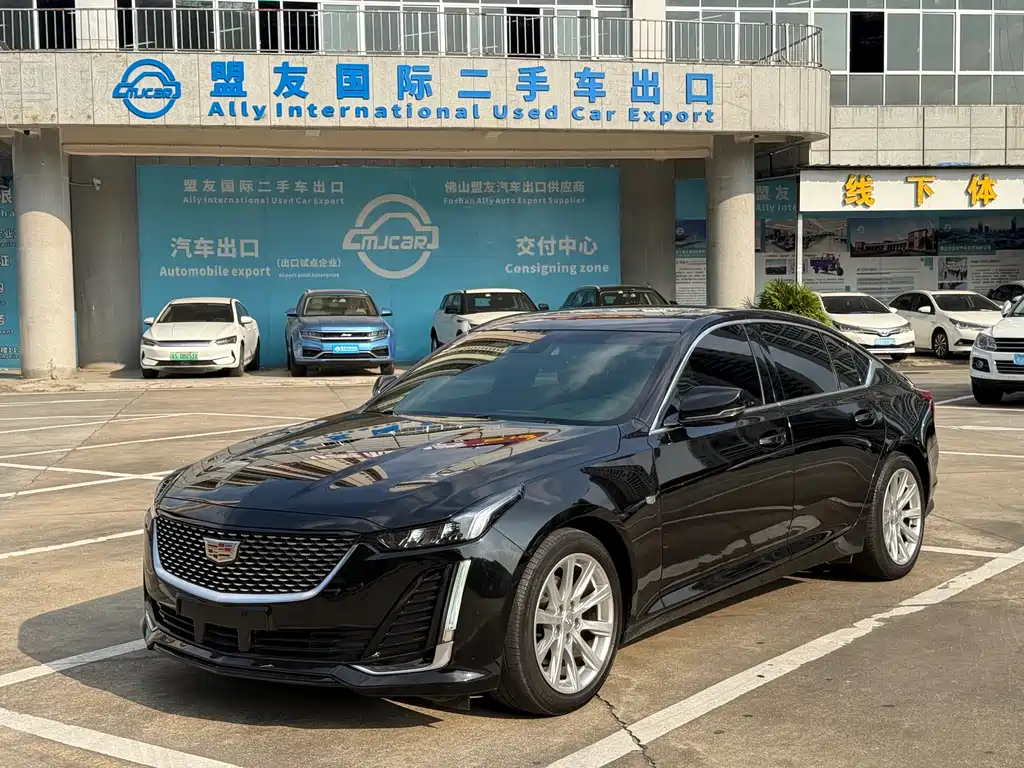 Cadillac CT5 2020 — фото 1