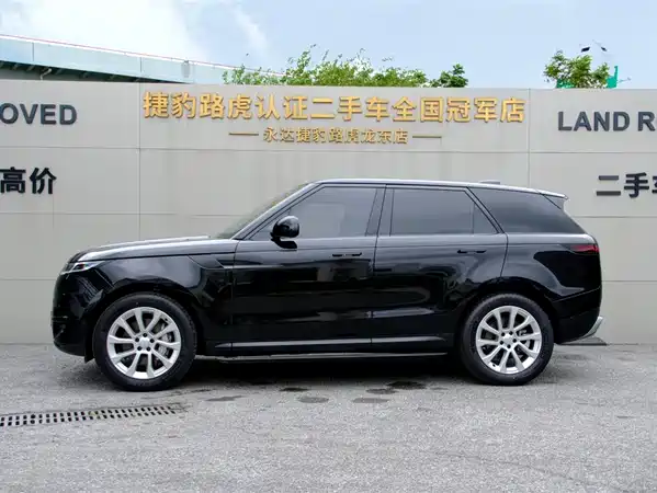 Land Rover Range Rover Sport 2026