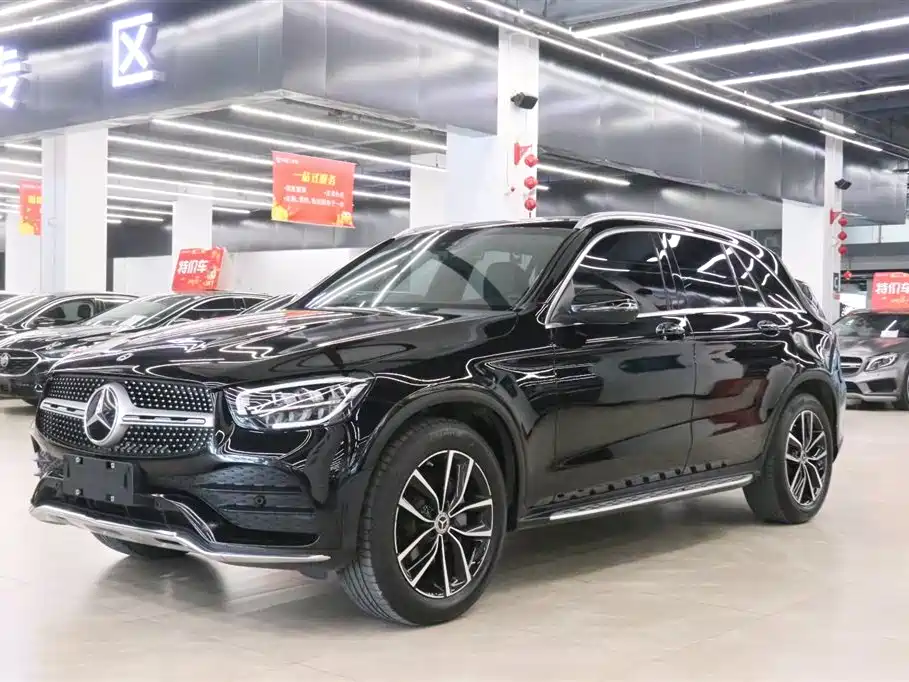 Mercedes-Benz GLC 2021 — фото 1