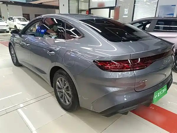 BYD Qin L 2024