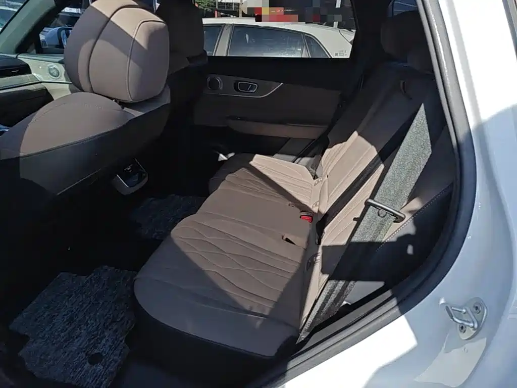 Chery Tiggo 8 PLUS C-DM 2025 — фото 17