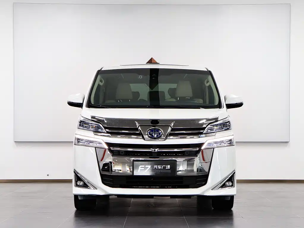 Toyota Vellfire 2021 — фото 2