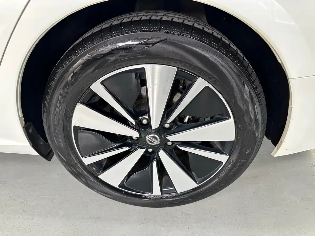 Nissan Teana 2020 — фото 12