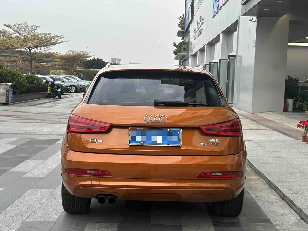 Audi Q3 2015 — фото 6