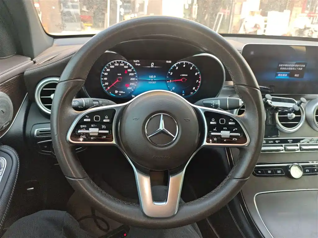 Mercedes-Benz GLC 2021 — фото 11