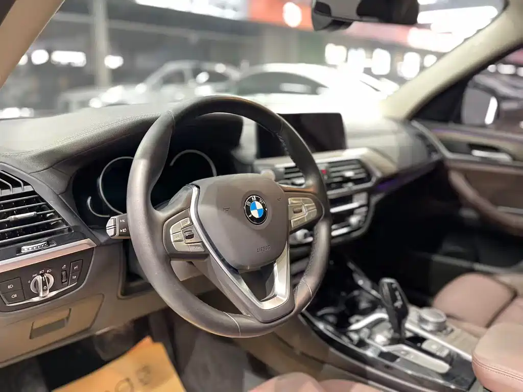 BMW X3 2019 — фото 12